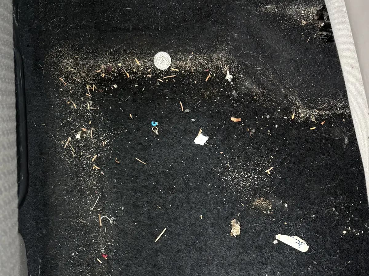 Second row floor, before